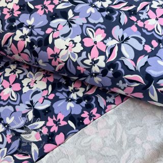 Sweatstoff Bright flowers design blue pink